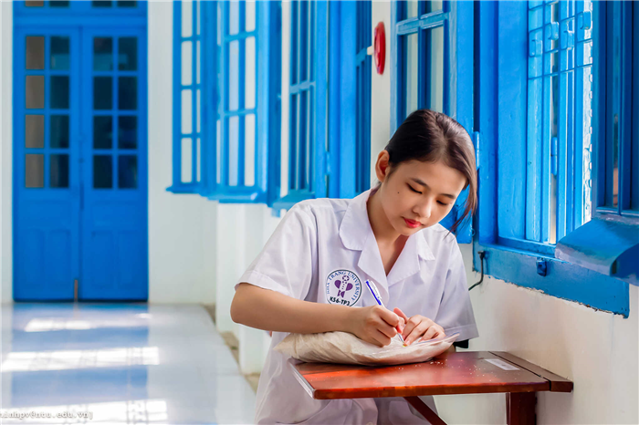 Sinh viên nghiên cứu khoa học – Phan Vĩnh Thịnh
