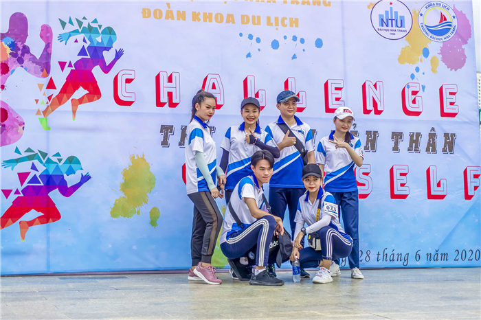 Thử thách bản thân cùng Đoàn Khoa Du lịch - Tạ Thị Vân Chi